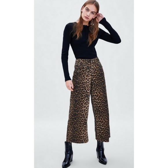 Zara Denim - ZARA TRF Womens LEOPARD Mid Rise Culotte Jeans 00